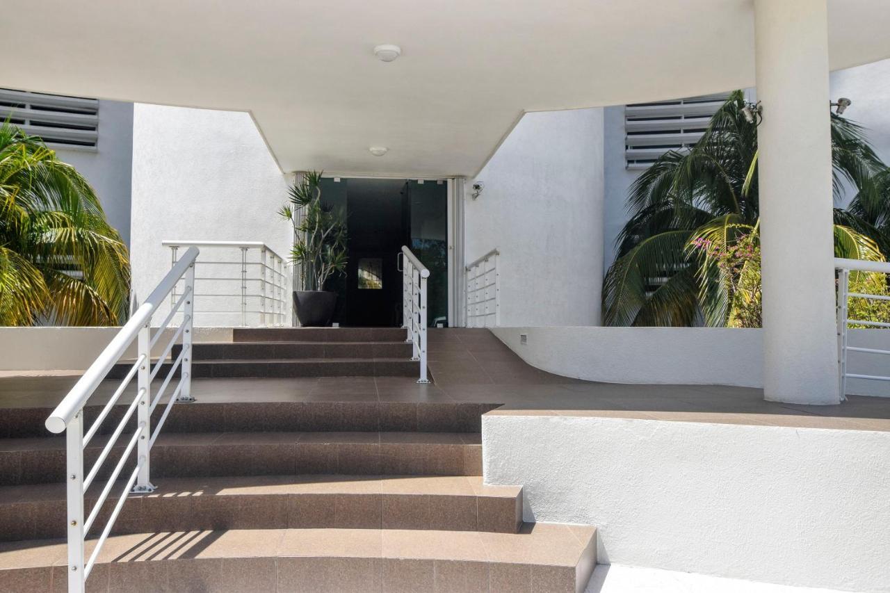 Apartment Nah Ha 601 Oceanfront With Pool *